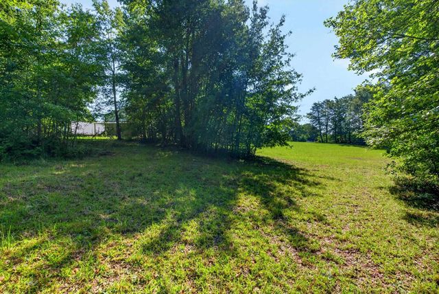 000 John High Road, Campobello, SC 29322