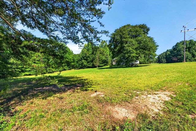 000 John High Road, Campobello, SC 29322