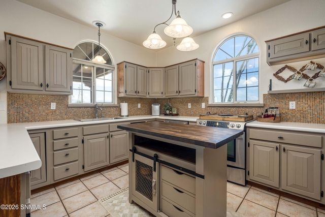 7301 Raasaf Circle, Las Cruces, NM 88005