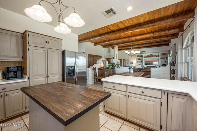 7301 Raasaf Circle, Las Cruces, NM 88005