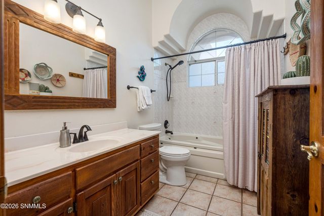7301 Raasaf Circle, Las Cruces, NM 88005