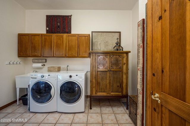 7301 Raasaf Circle, Las Cruces, NM 88005