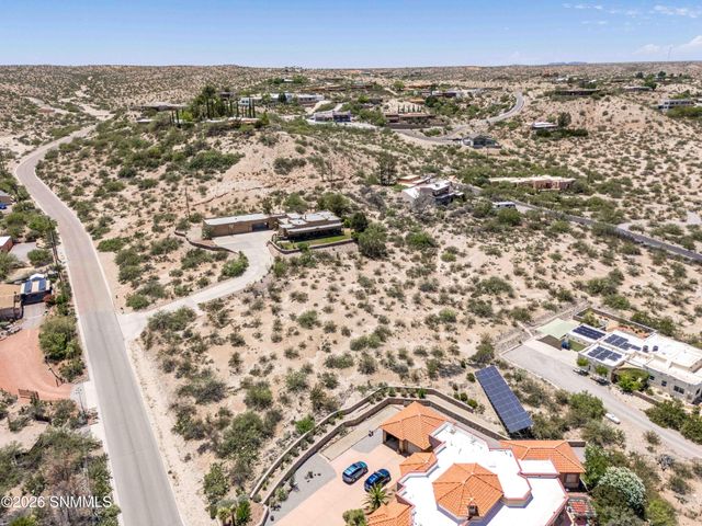 7301 Raasaf Circle, Las Cruces, NM 88005