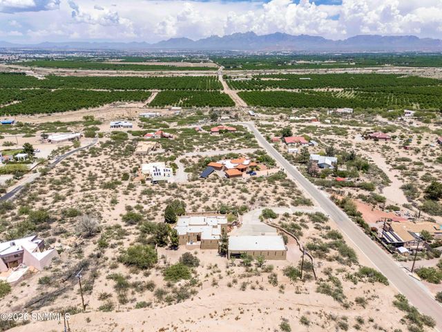 7301 Raasaf Circle, Las Cruces, NM 88005