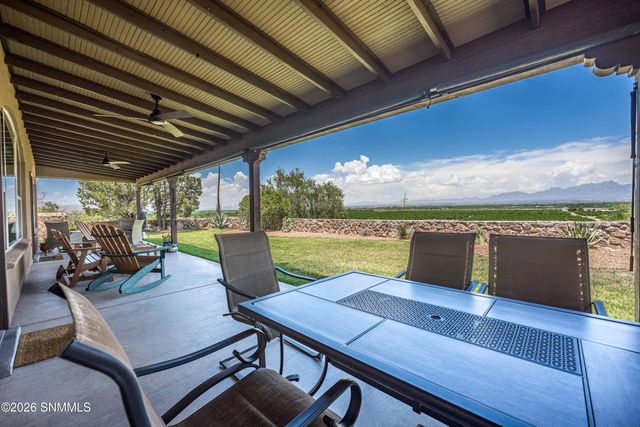 7301 Raasaf Circle, Las Cruces, NM 88005