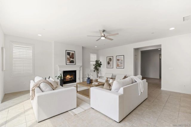 13519 Peach Tree Way, San Diego, CA 92130
