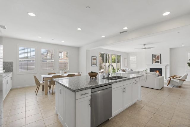13519 Peach Tree Way, San Diego, CA 92130