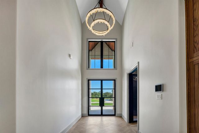 519 Royal Santana Run, Weatherford, TX 76087