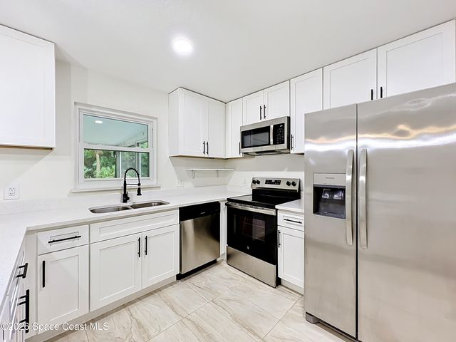 2607 Wright Avenue, Melbourne, FL 32935