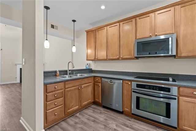 1405 Dure Rd Unit 2A, Norfolk, VA 23502