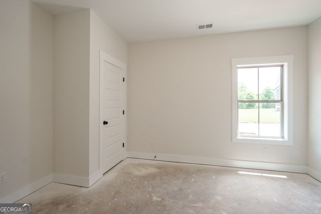 347 Woodfin Way, Social Circle, GA 30025
