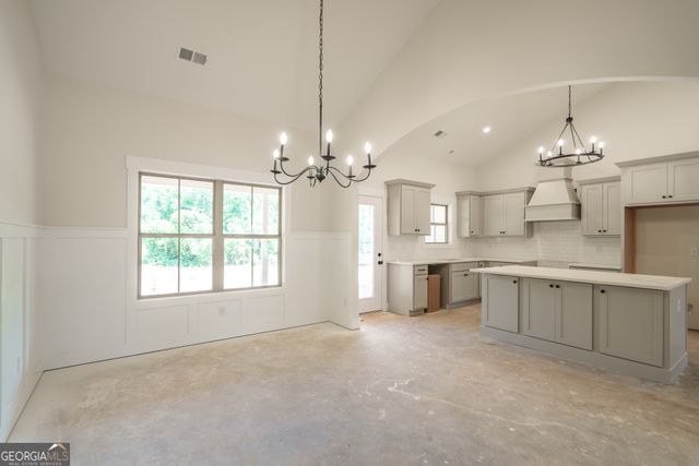 347 Woodfin Way, Social Circle, GA 30025