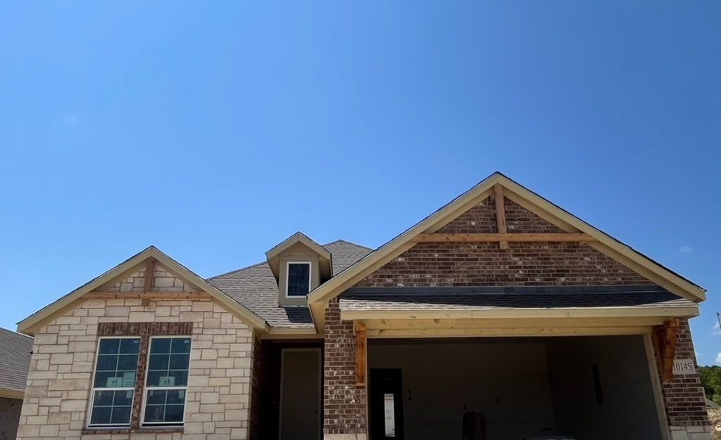 10145 Birchpoint Drive, Fort Worth, TX 76108