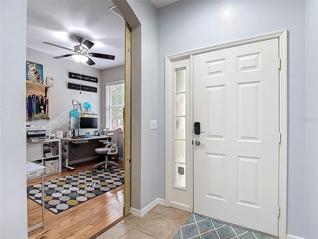 8123 STONE PATH WAY, Tampa, FL 33647