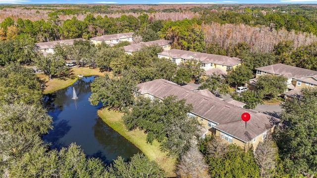 8123 STONE PATH WAY, Tampa, FL 33647