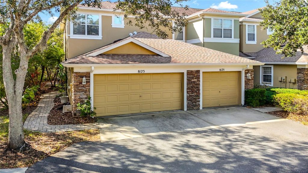 8123 STONE PATH WAY, Tampa, FL 33647