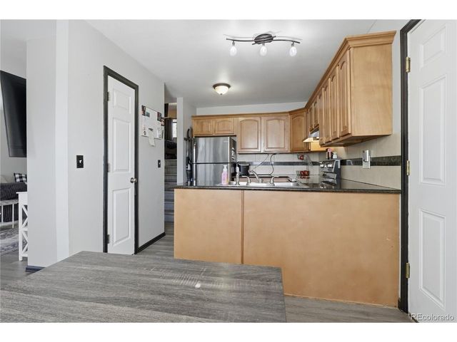 1651 Killarney St, Aurora, CO 80011