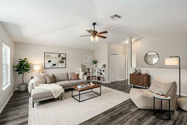 1707 SE Manth Lane, Port St. Lucie, FL 34983