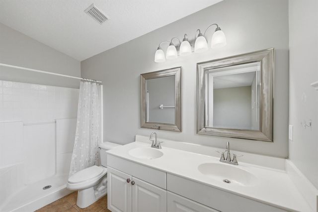 1707 SE Manth Lane, Port St. Lucie, FL 34983