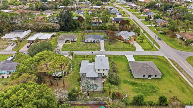 1707 SE Manth Lane, Port St. Lucie, FL 34983