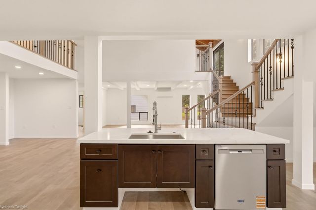 5843 Floyd Court, Weed, CA 96094