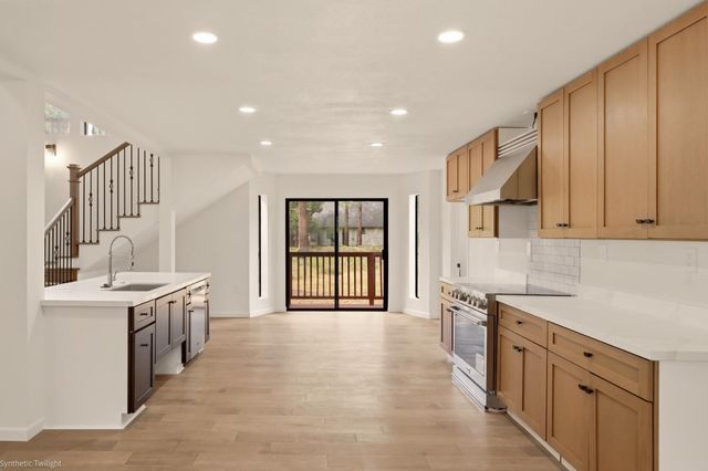 5843 Floyd Court, Weed, CA 96094