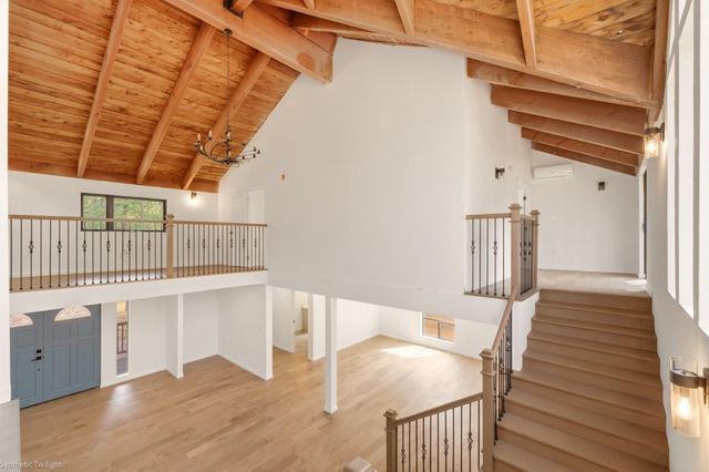 5843 Floyd Court, Weed, CA 96094