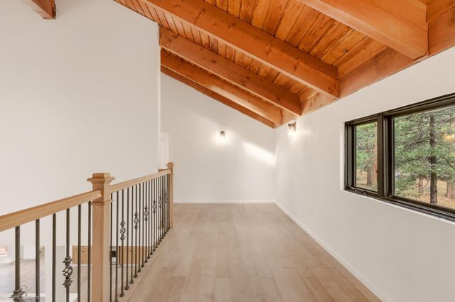5843 Floyd Court, Weed, CA 96094