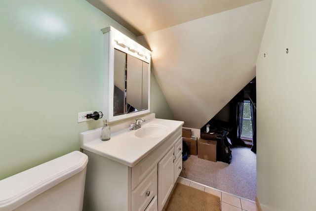 3841 Woodside Avenue, Brookfield, IL 60513