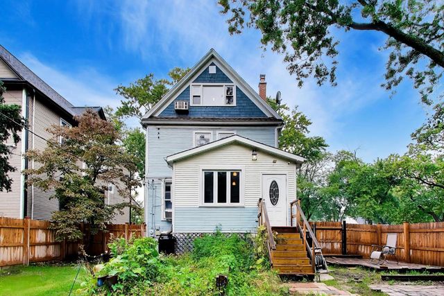 3841 Woodside Avenue, Brookfield, IL 60513