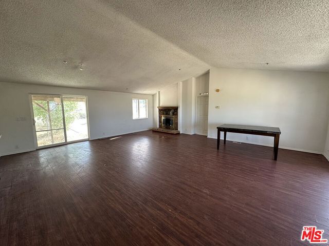 32049 213th Street, Llano, CA 93544
