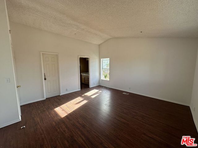 32049 213th Street, Llano, CA 93544