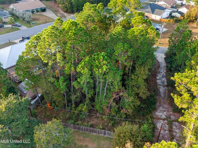 Greenwood Drive, Pass Christian, MS 39571