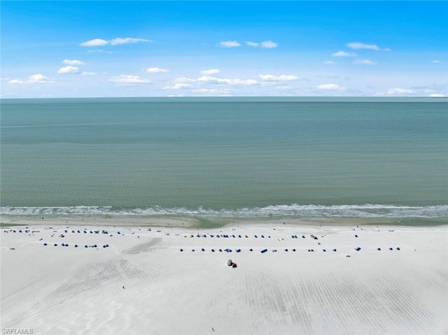 7 Bayview BLVD, Fort Myers Beach, FL 33931