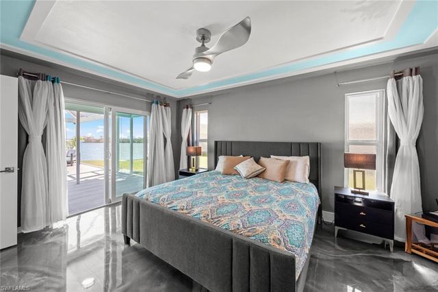 7 Bayview BLVD, Fort Myers Beach, FL 33931