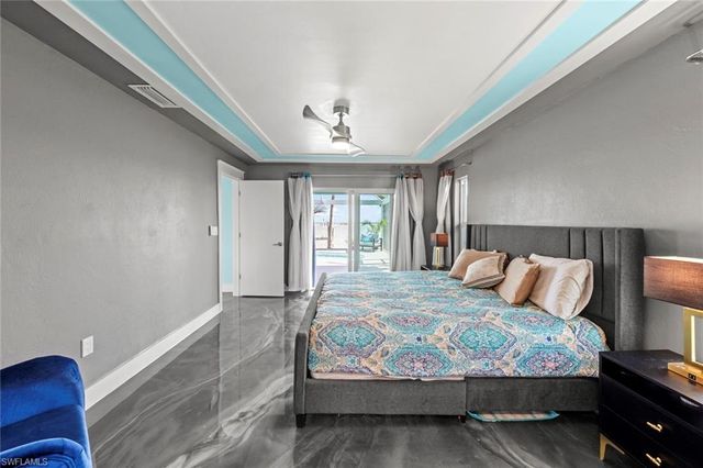 7 Bayview BLVD, Fort Myers Beach, FL 33931