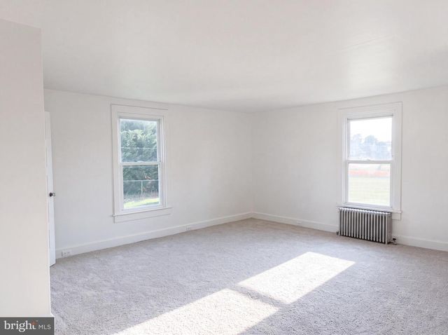 12512 BRADBURY AVE, Smithsburg, MD 21783