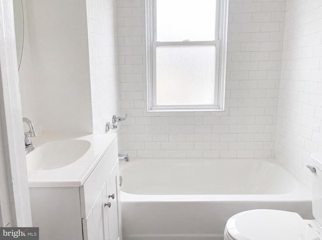 12512 BRADBURY AVE, Smithsburg, MD 21783