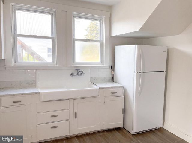12512 BRADBURY AVE, Smithsburg, MD 21783