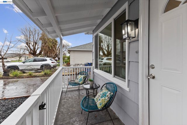 251 Aviador, Millbrae, CA 94030