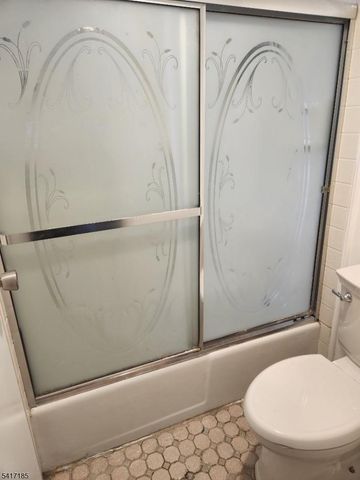 365 River Road E, Nutley Twp., NJ 07110