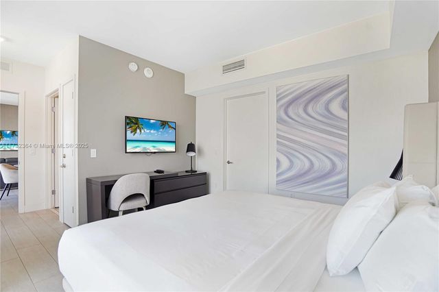 4010 S Ocean Dr R2604, Hollywood, FL 33019