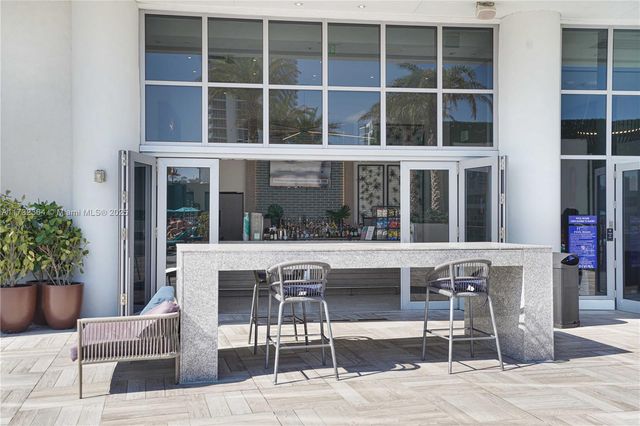 4010 S Ocean Dr R2604, Hollywood, FL 33019