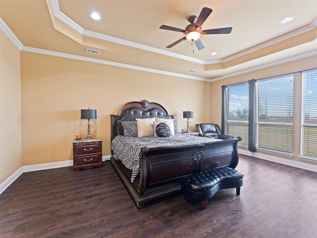 105 Kelly Drive, Waxahachie, TX 75167