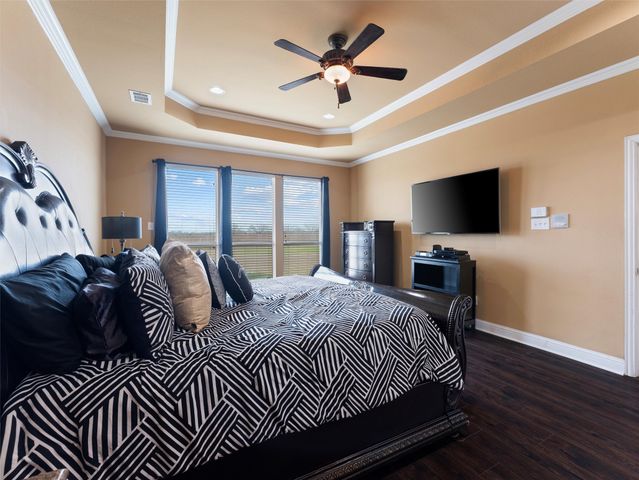 105 Kelly Drive, Waxahachie, TX 75167