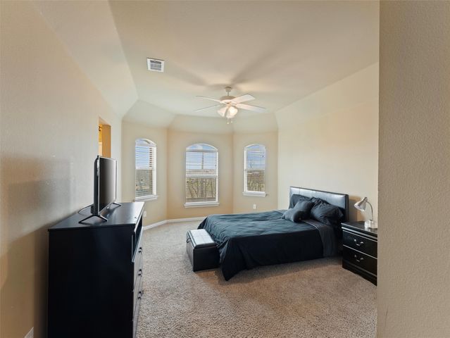 105 Kelly Drive, Waxahachie, TX 75167