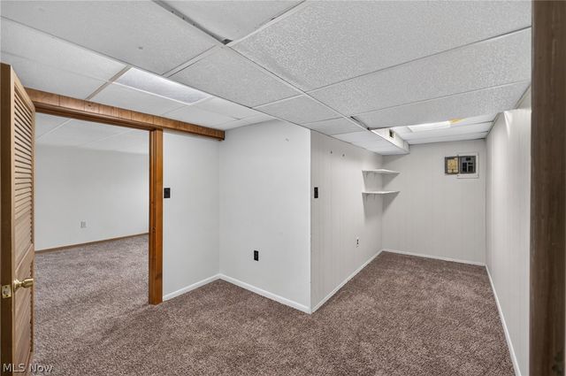 26534 Sussex Drive, Olmsted Falls, OH 44138