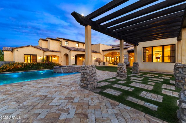 4334 E Desert Crest Drive, Paradise Valley, AZ 85253