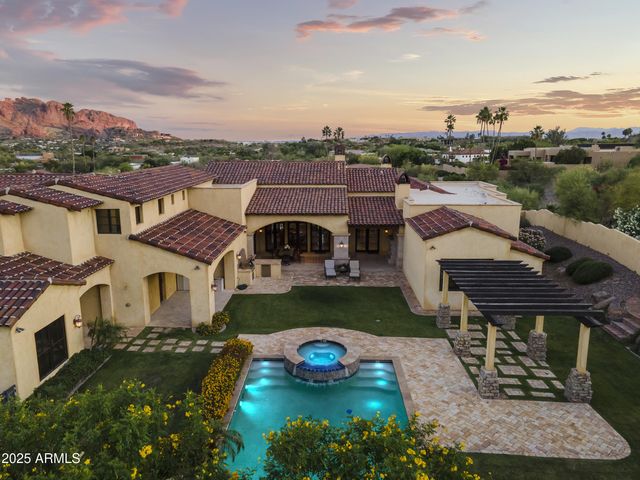 4334 E Desert Crest Drive, Paradise Valley, AZ 85253