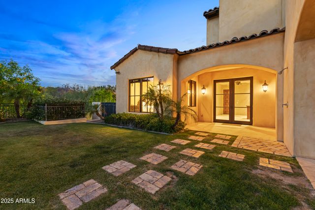 4334 E Desert Crest Drive, Paradise Valley, AZ 85253